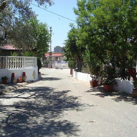 La Pietra Bianca Hotel Marina di Gioiosa Ionica Bagian luar foto